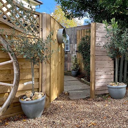 Little Limes An Adorable Little Suffolk Getaway With Outside Space Near Woodbridge Eyke Екстериор снимка